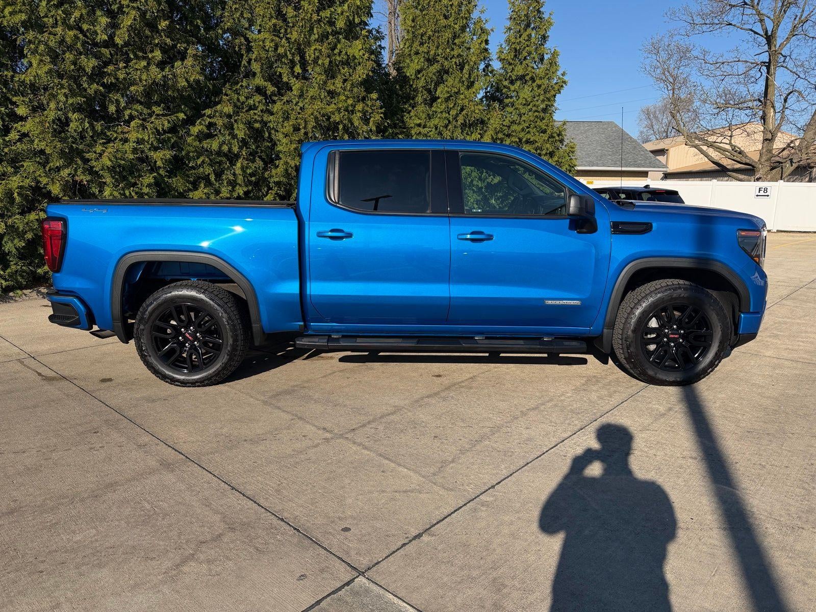 2022 GMC Sierra 1500 Elevation