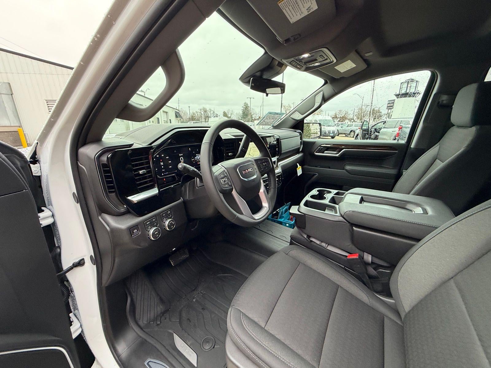 2026 GMC Sierra 1500 SLE