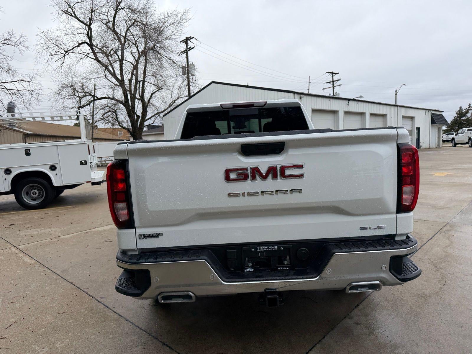 2026 GMC Sierra 1500 SLE