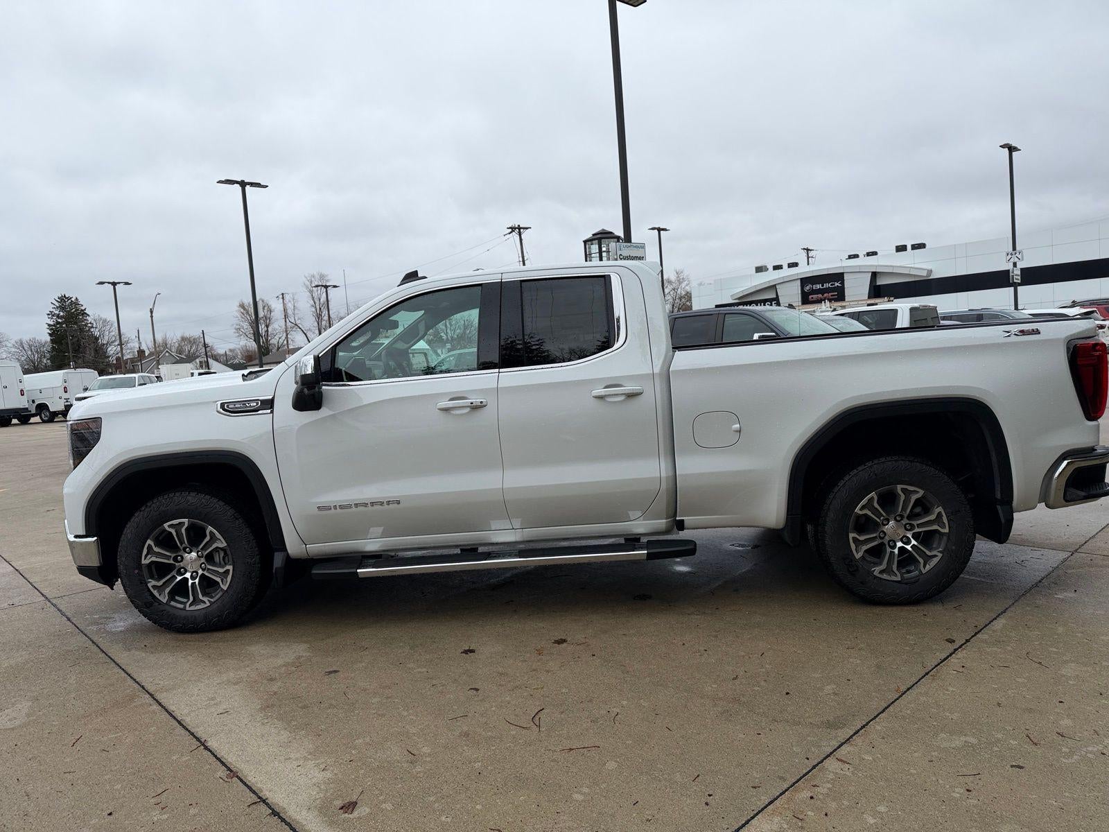 2026 GMC Sierra 1500 SLE