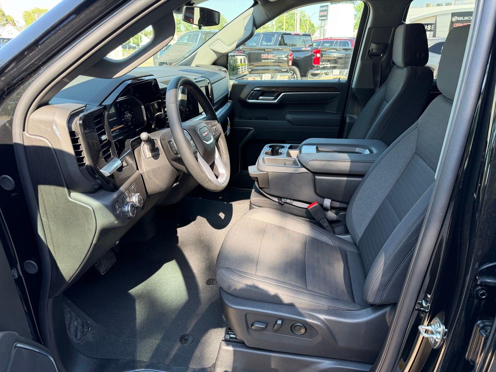 2026 GMC Sierra 1500 SLE