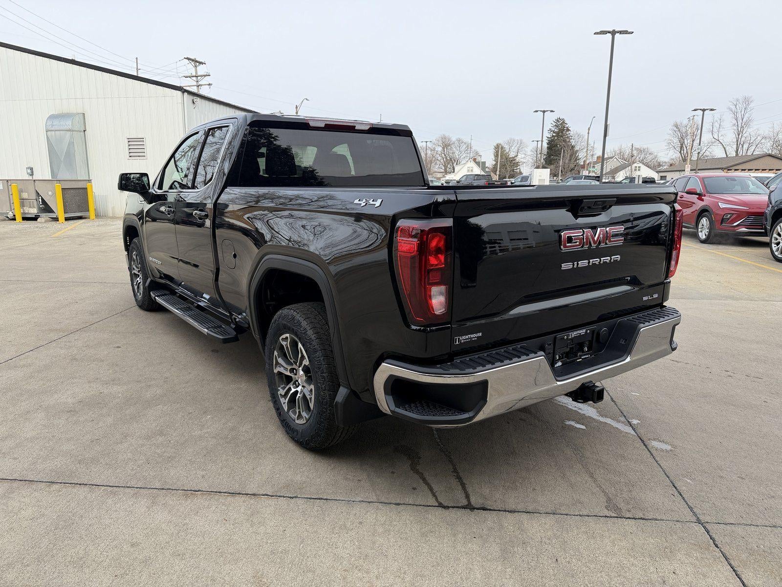 2026 GMC Sierra 1500 SLE