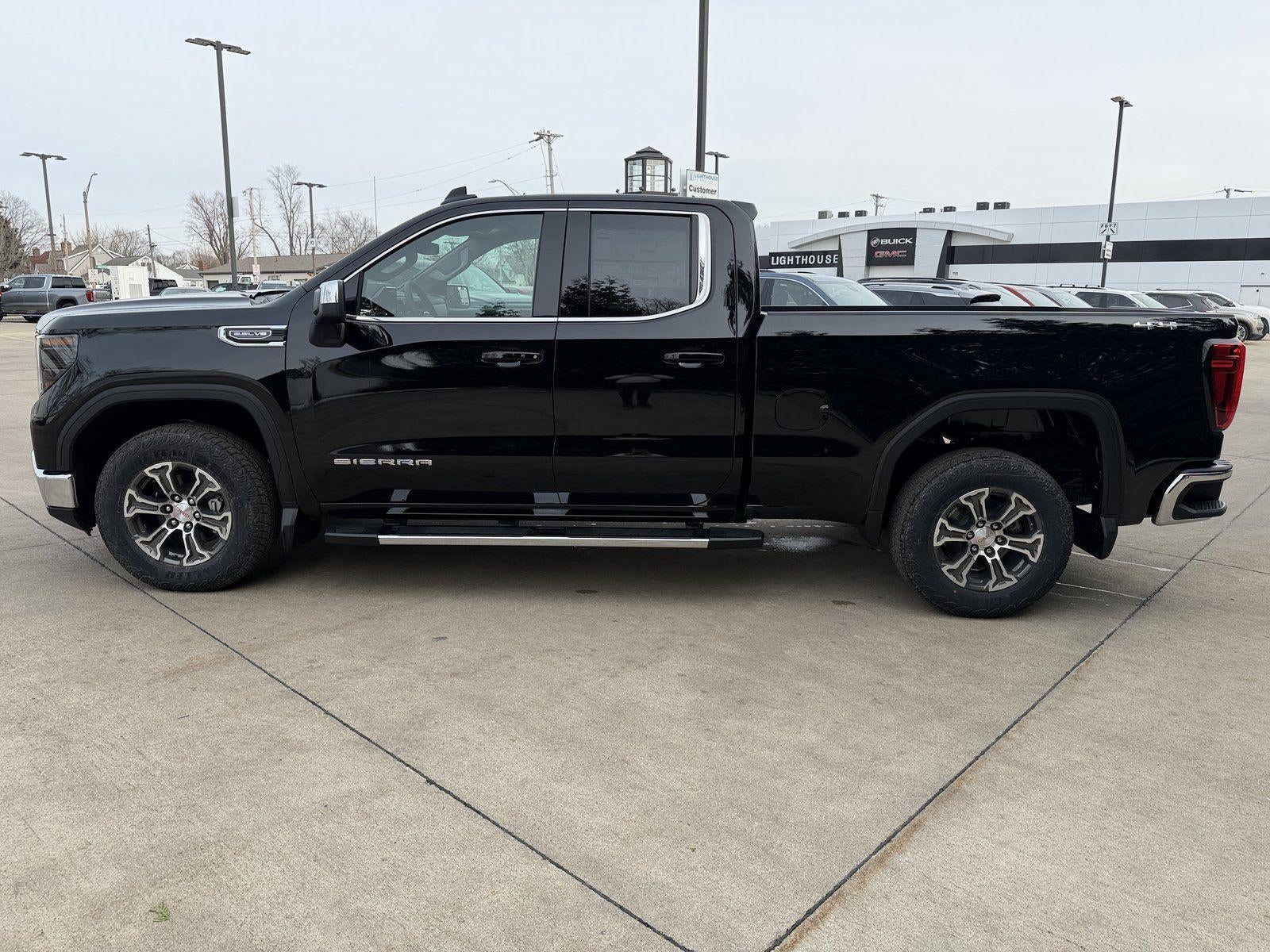 2026 GMC Sierra 1500 SLE