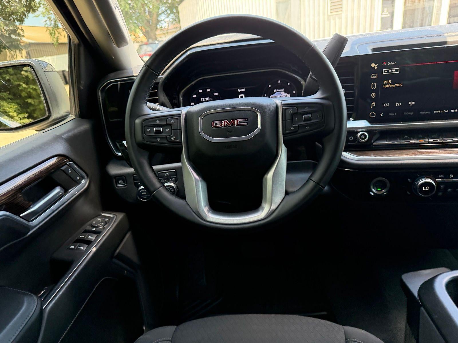 2024 GMC Sierra 1500 Elevation