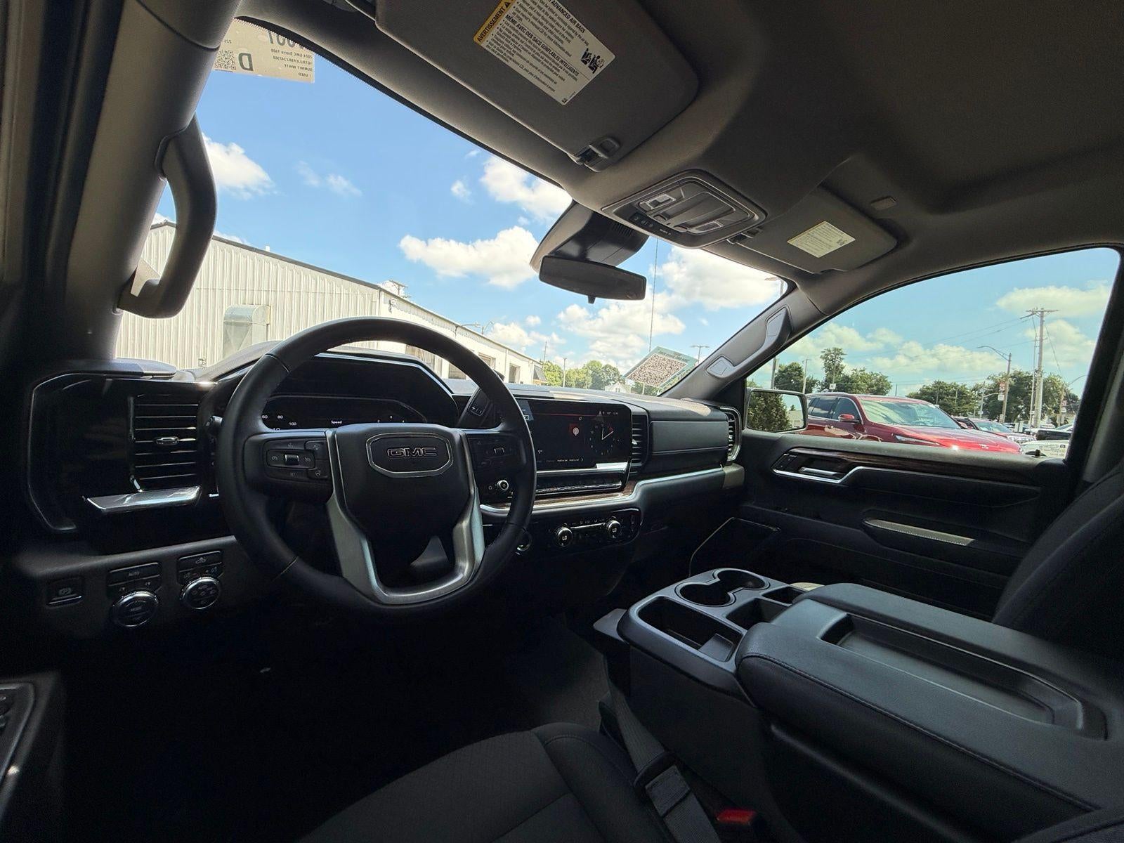 2024 GMC Sierra 1500 Elevation