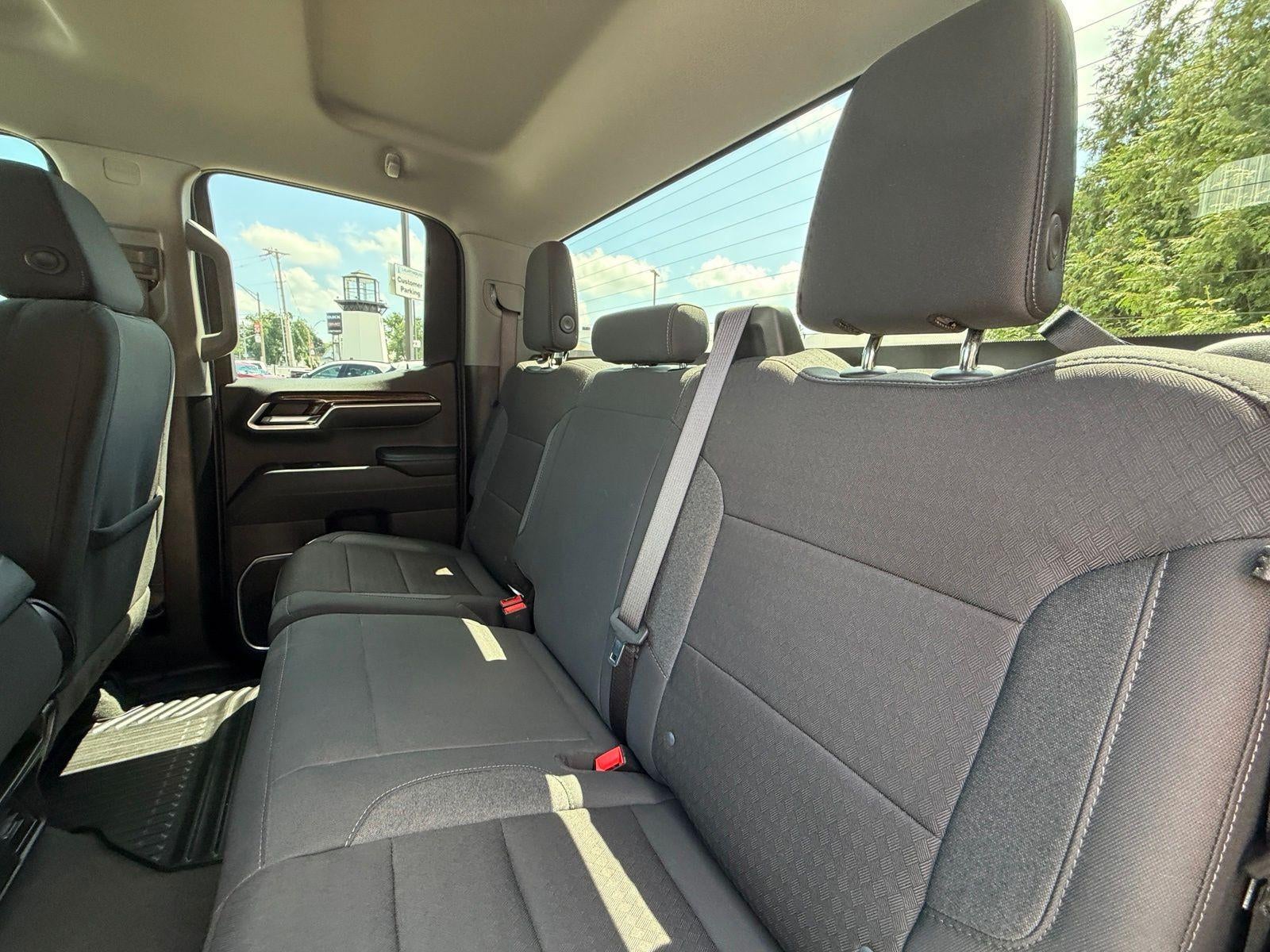 2024 GMC Sierra 1500 Elevation