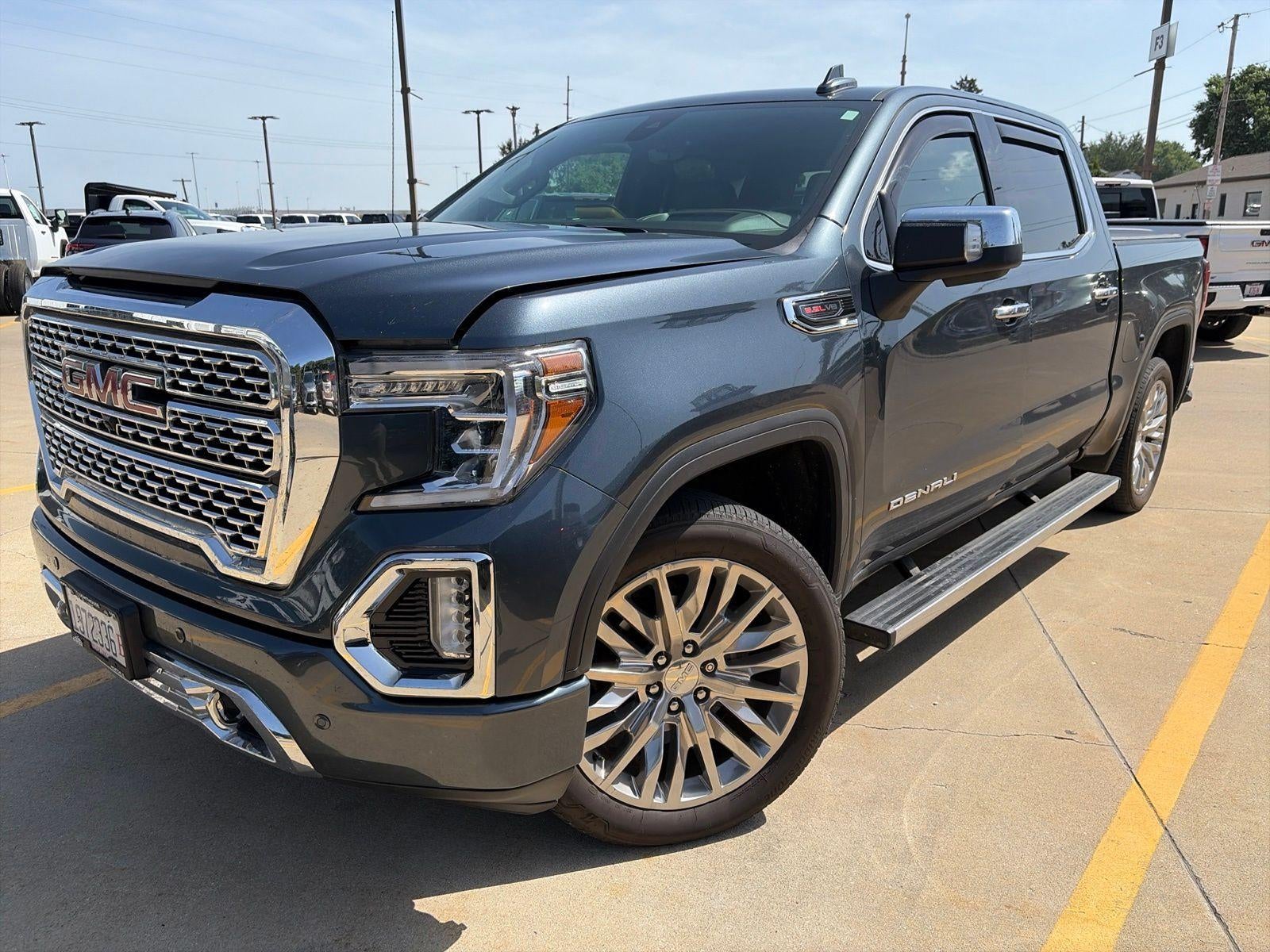 2019 GMC Sierra 4WD Crew Cab Short Box's photo