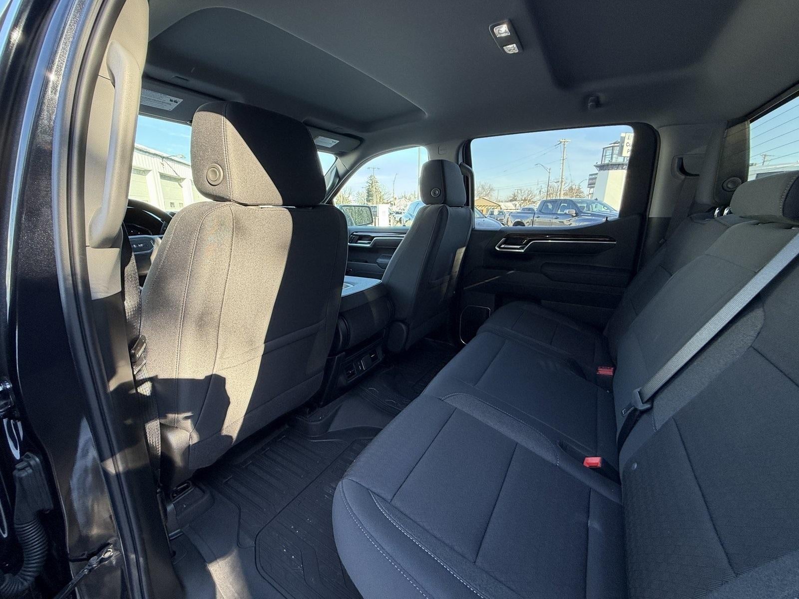 2025 GMC Sierra 1500 SLE