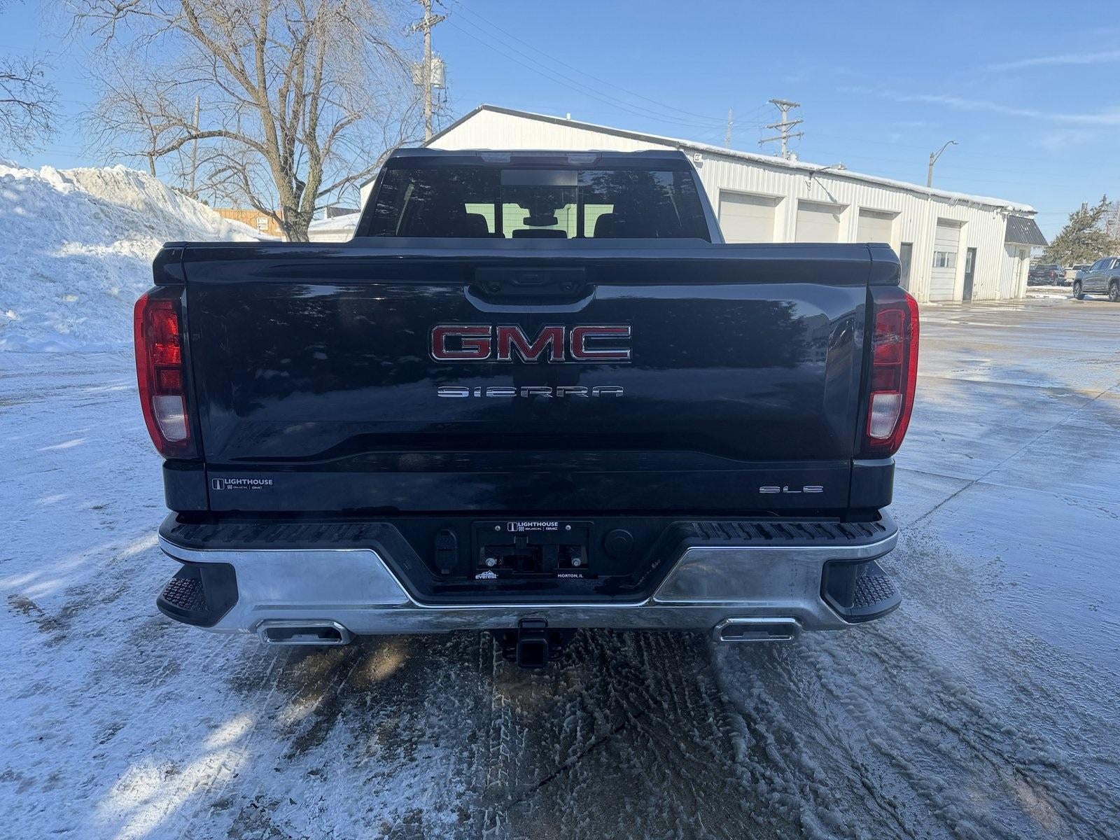 2025 GMC Sierra 1500 SLE