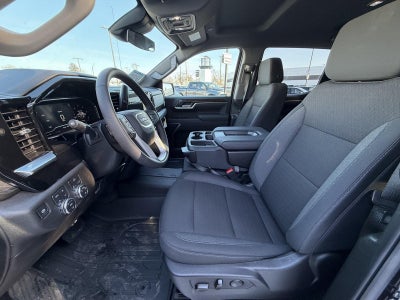 2025 GMC Sierra 1500 SLE