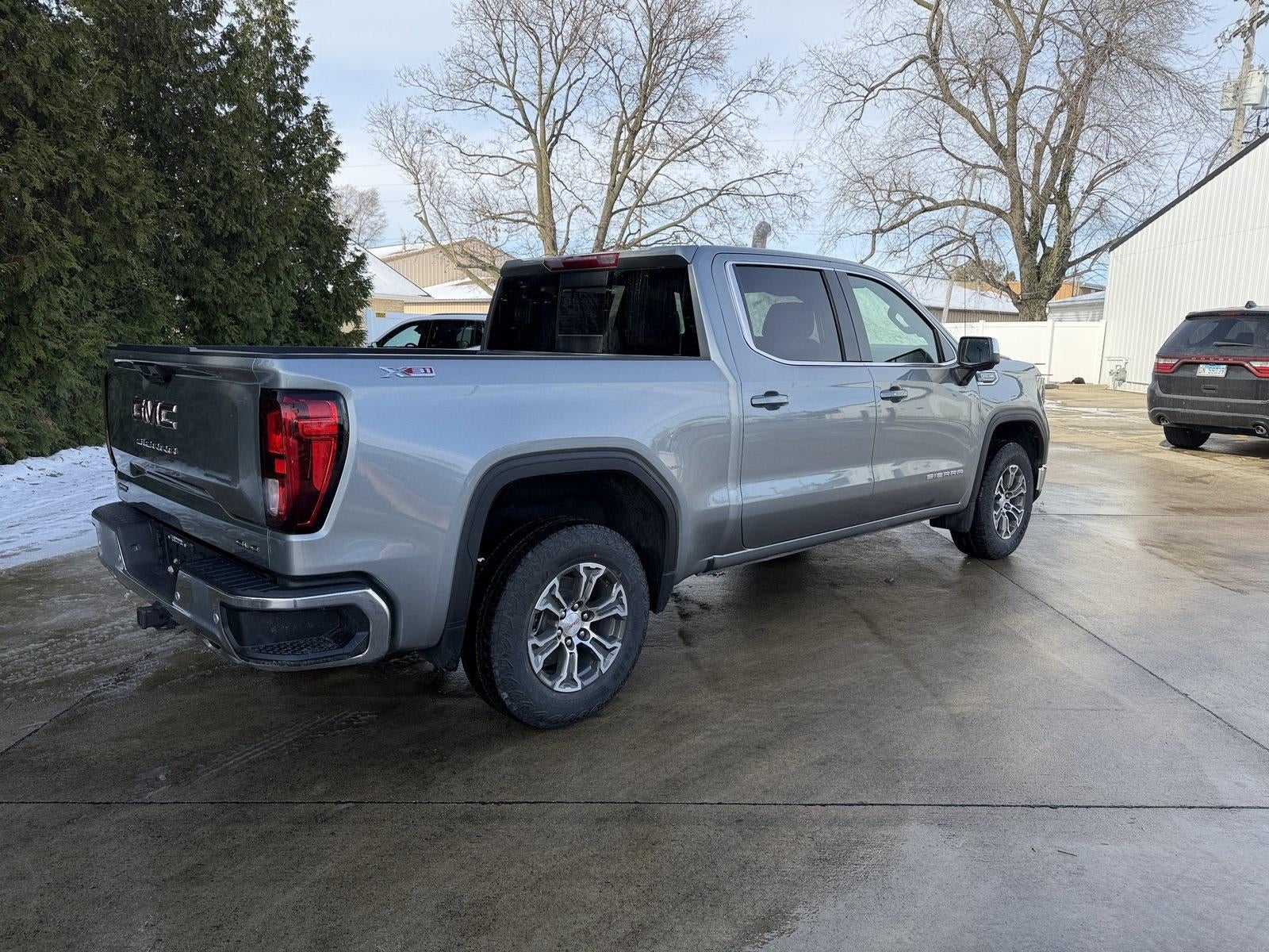 2026 GMC Sierra 1500 SLE