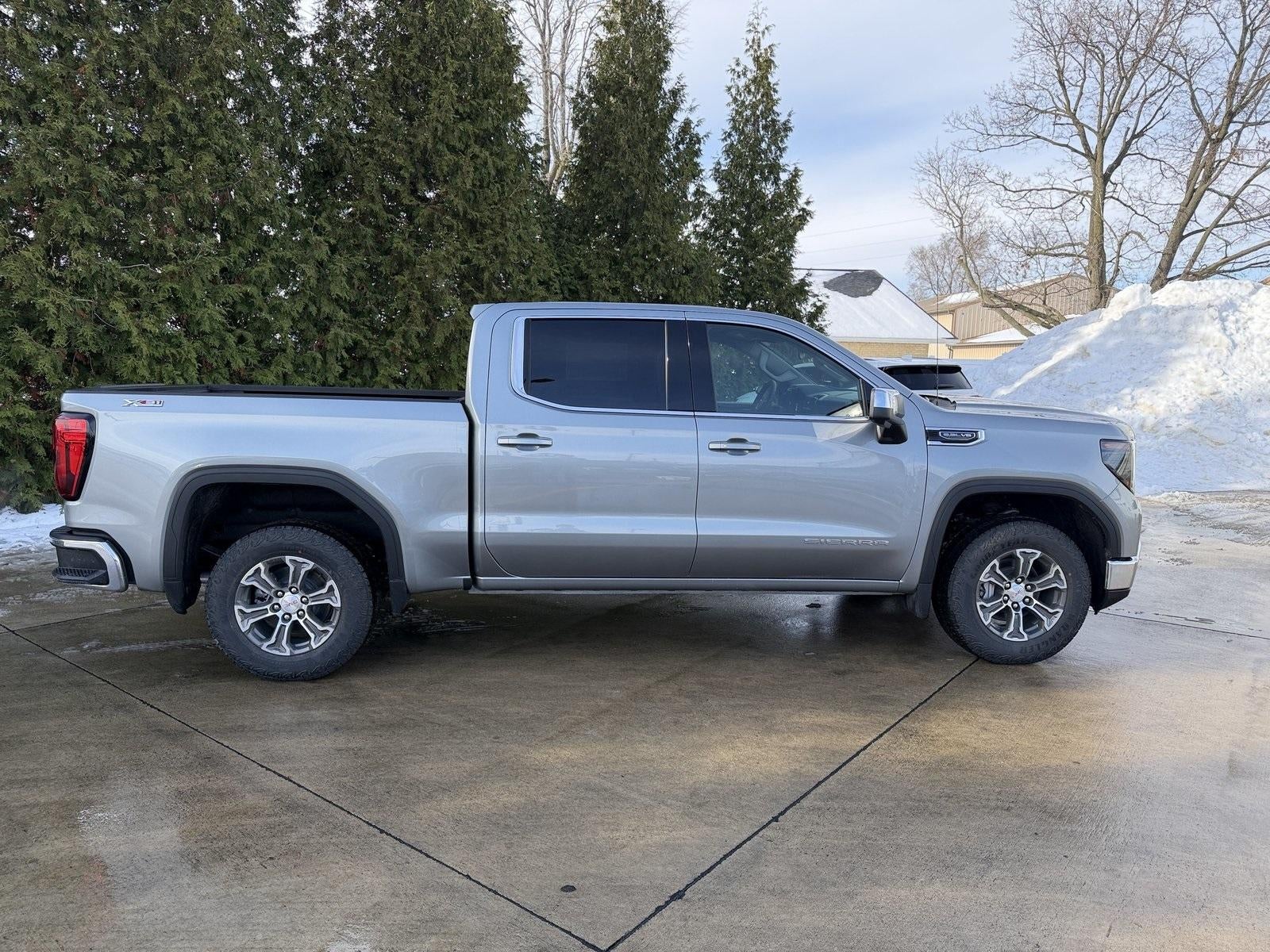 2026 GMC Sierra 1500 SLE