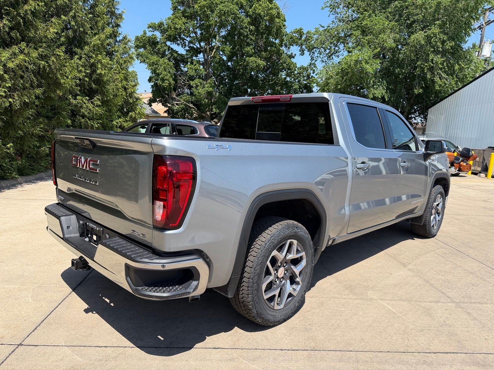 2026 GMC Sierra 1500 SLE