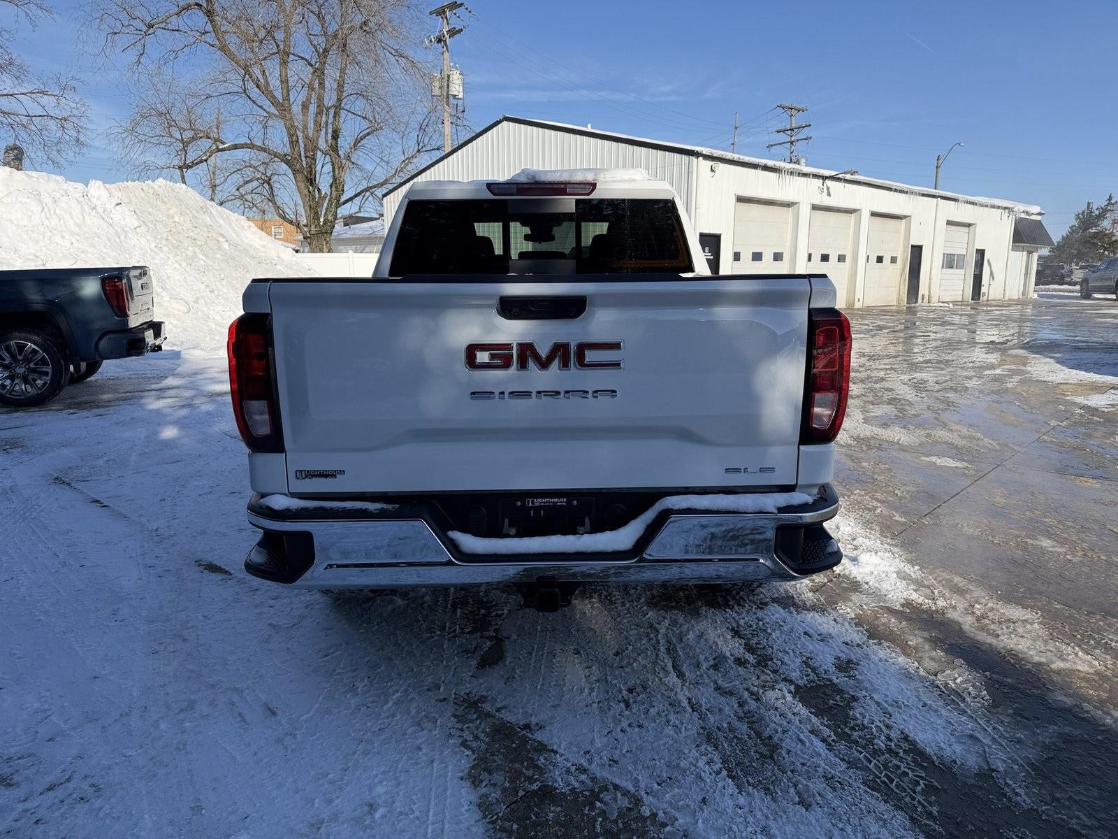 2026 GMC Sierra 1500 SLE