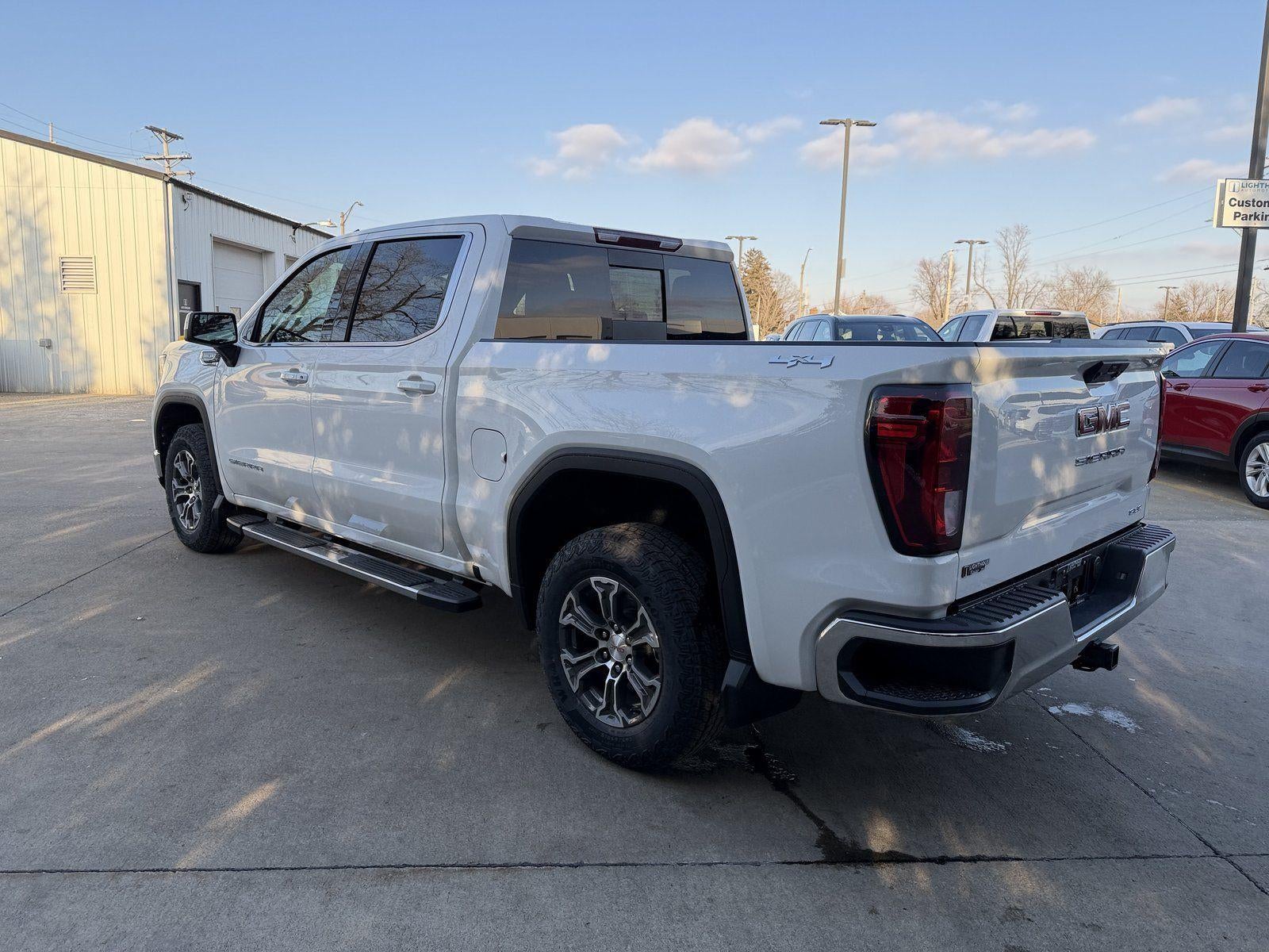 2026 GMC Sierra 1500 SLE