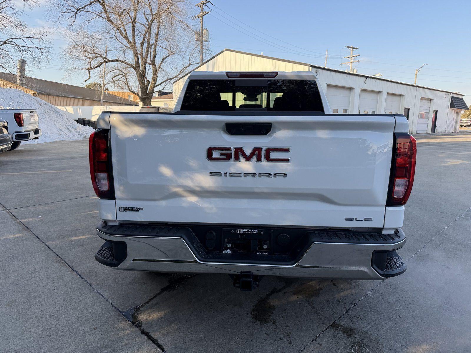 2026 GMC Sierra 1500 SLE