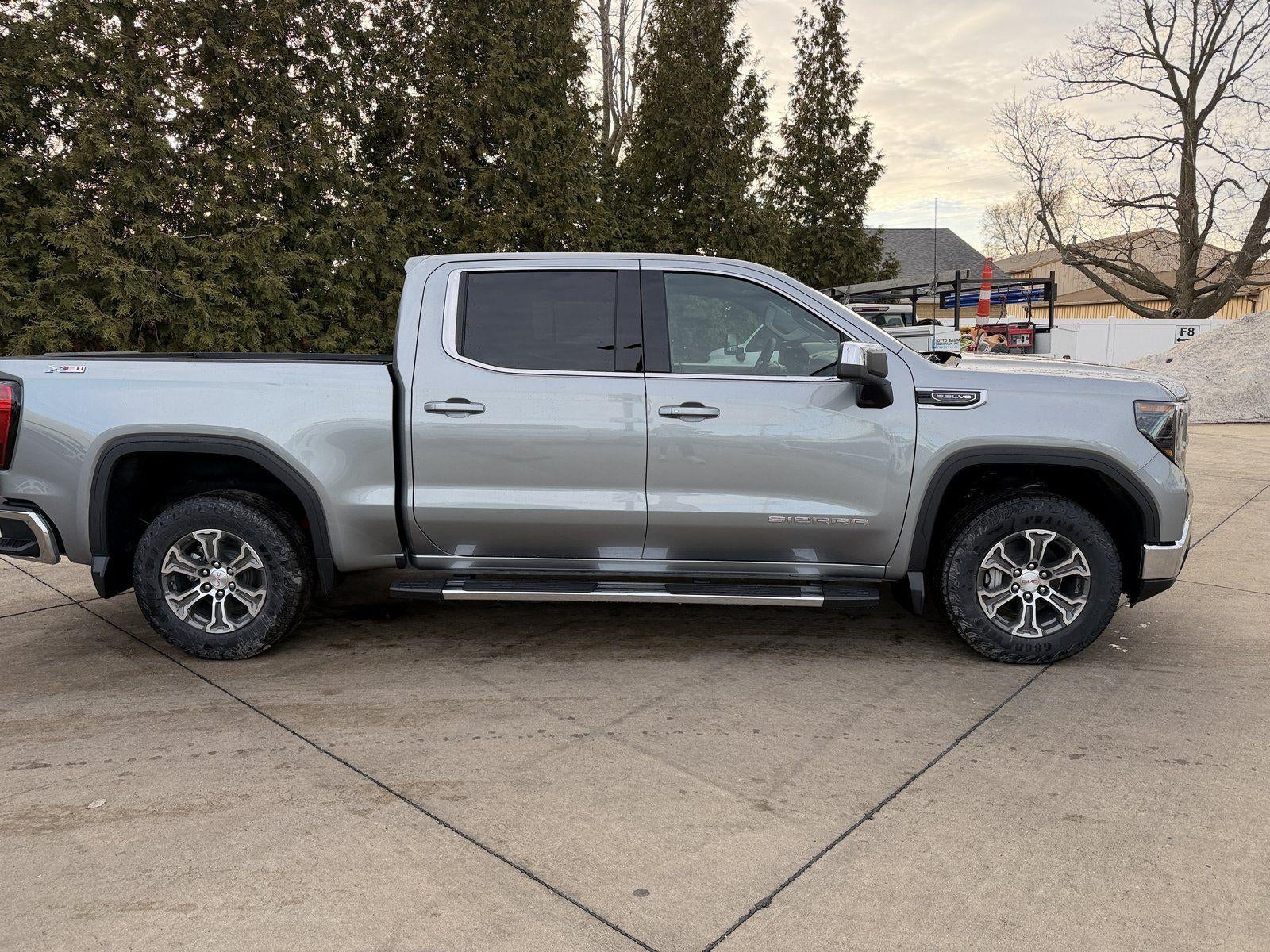 2026 GMC Sierra 1500 SLE