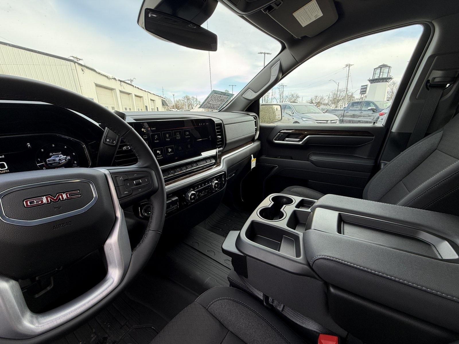 2025 GMC Sierra 1500 SLE