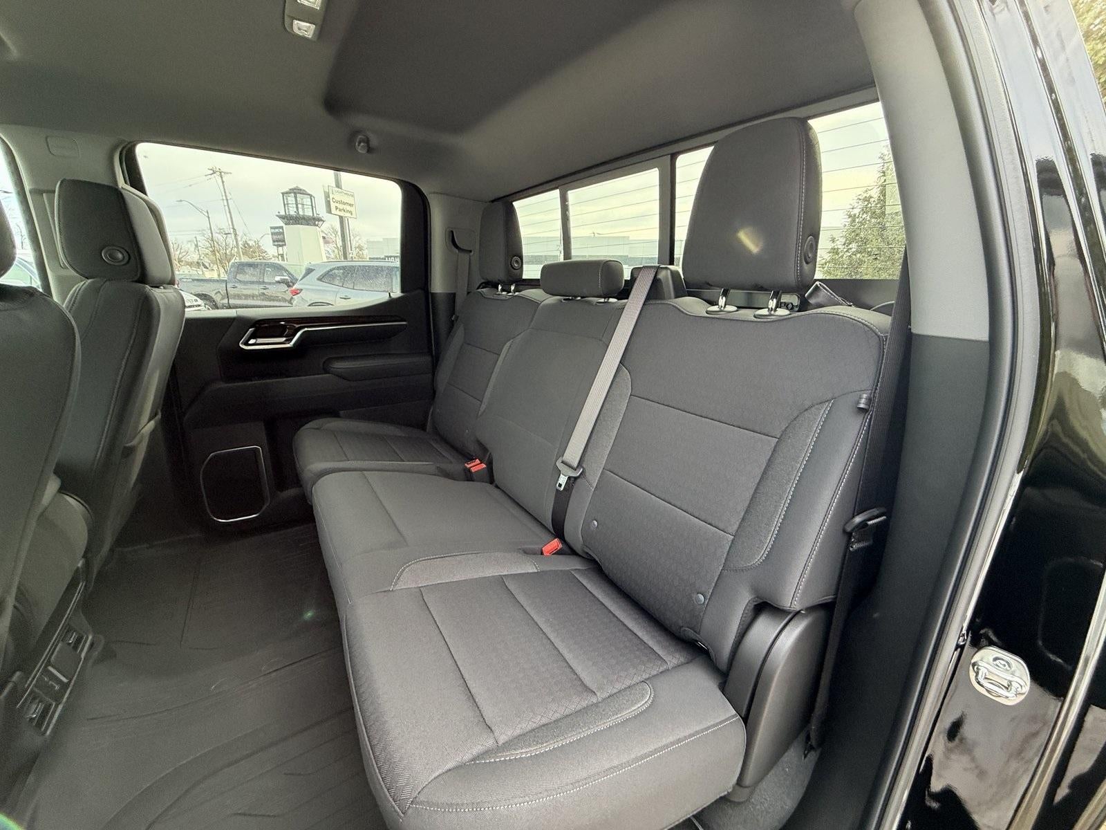 2025 GMC Sierra 1500 SLE