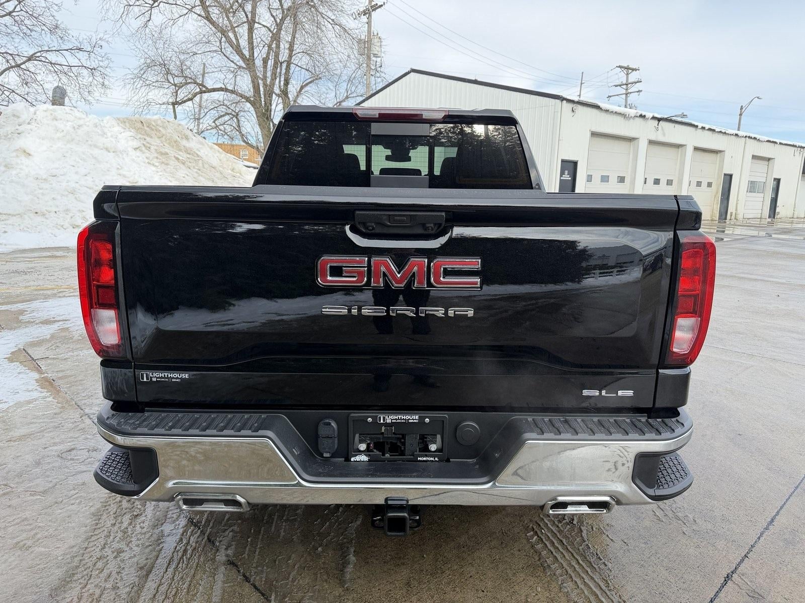 2025 GMC Sierra 1500 SLE