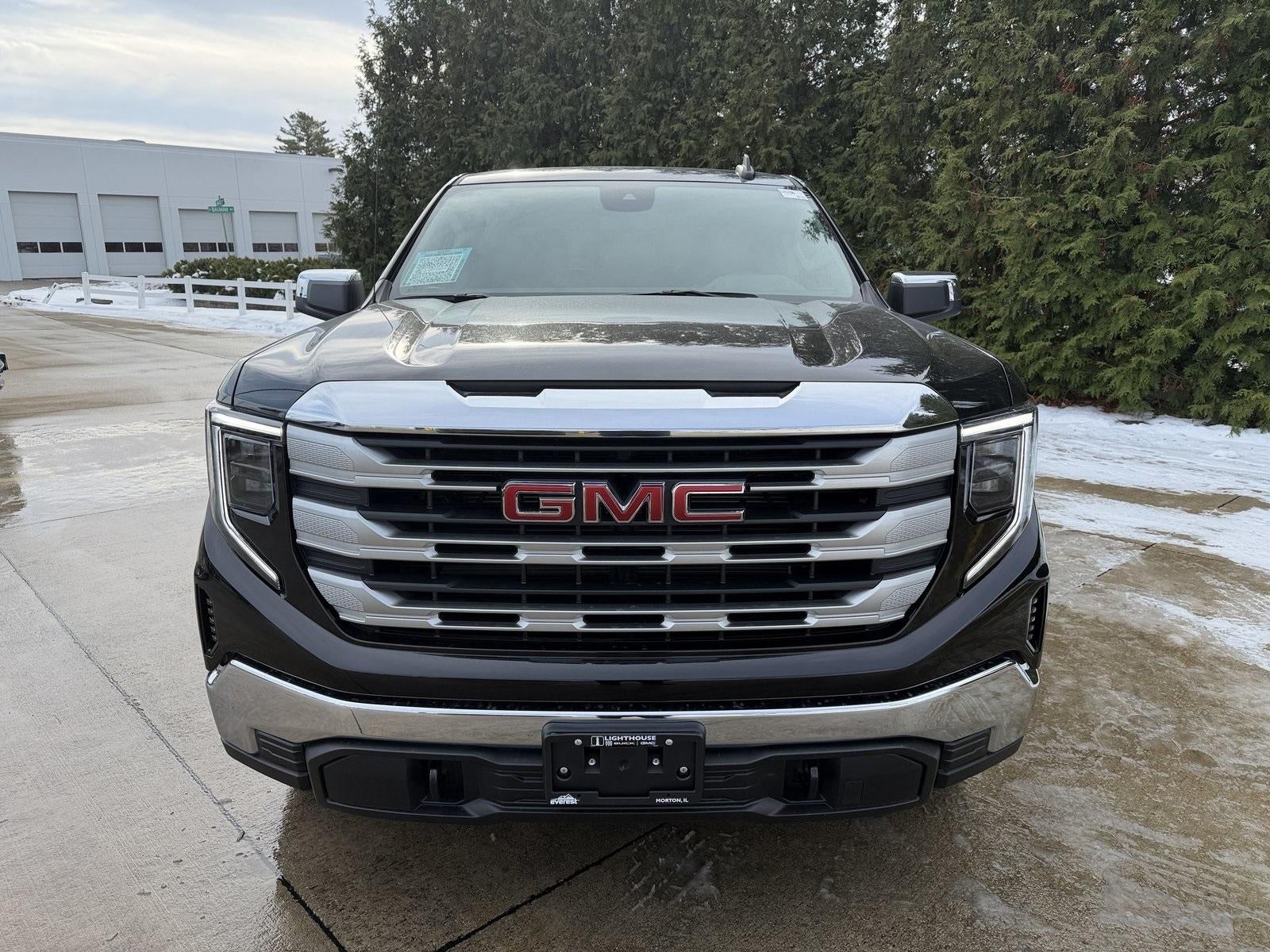 2025 GMC Sierra 1500 SLE