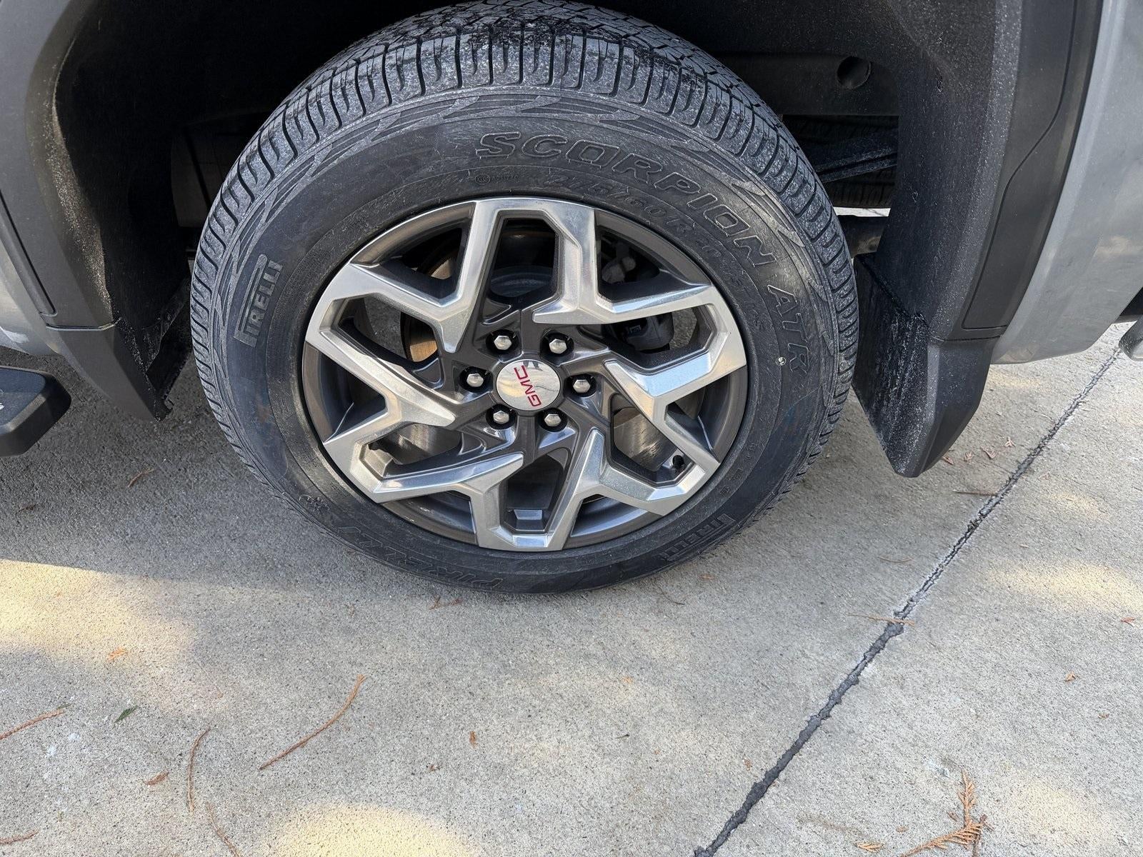 2024 GMC Sierra 1500 SLT