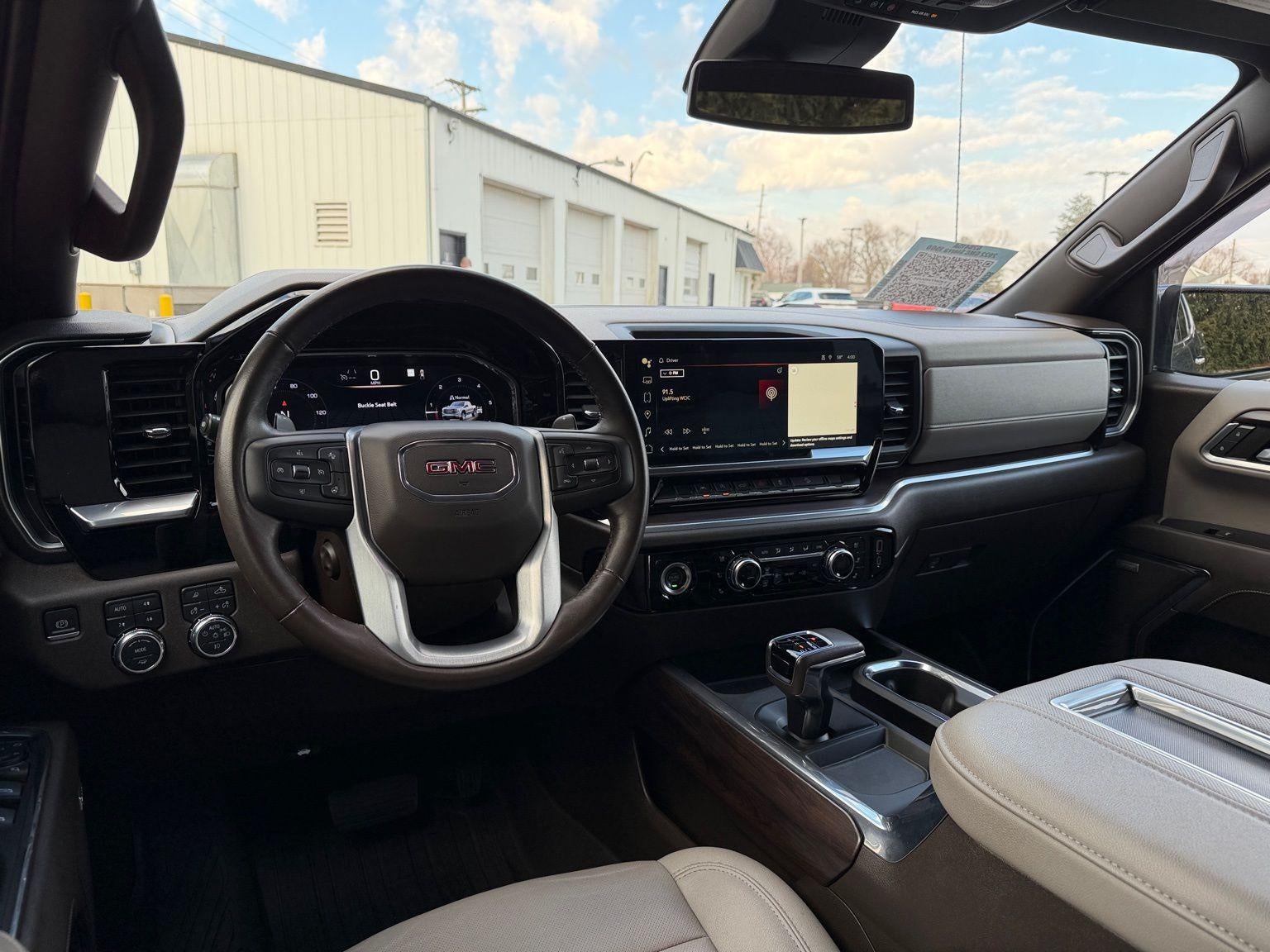 2022 GMC Sierra 1500 SLT