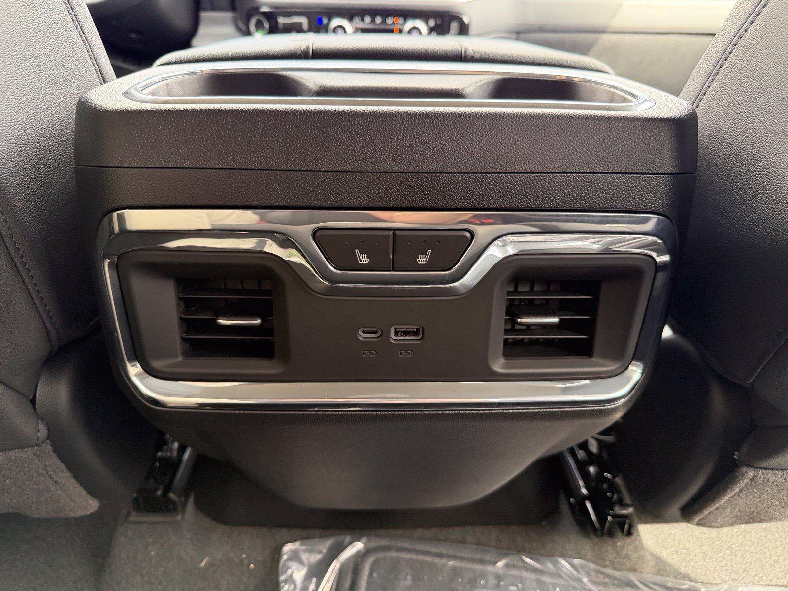 2026 GMC Sierra 1500 SLT - Photo 34