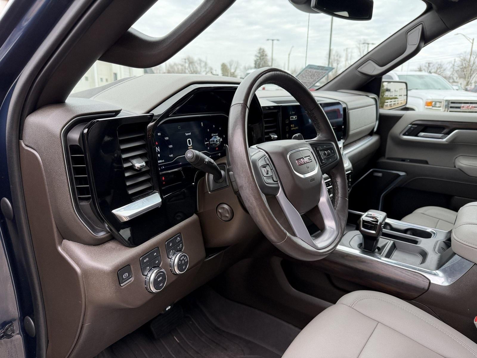 2022 GMC Sierra 1500 SLT