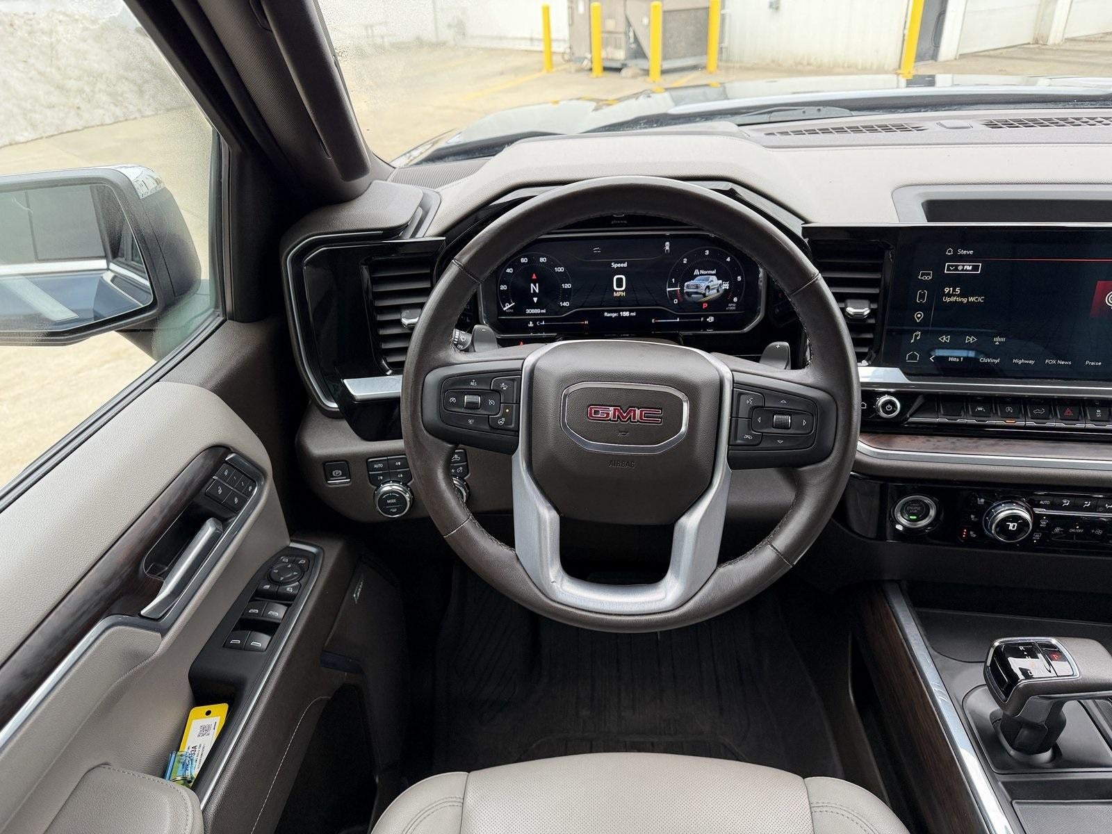 2022 GMC Sierra 1500 SLT