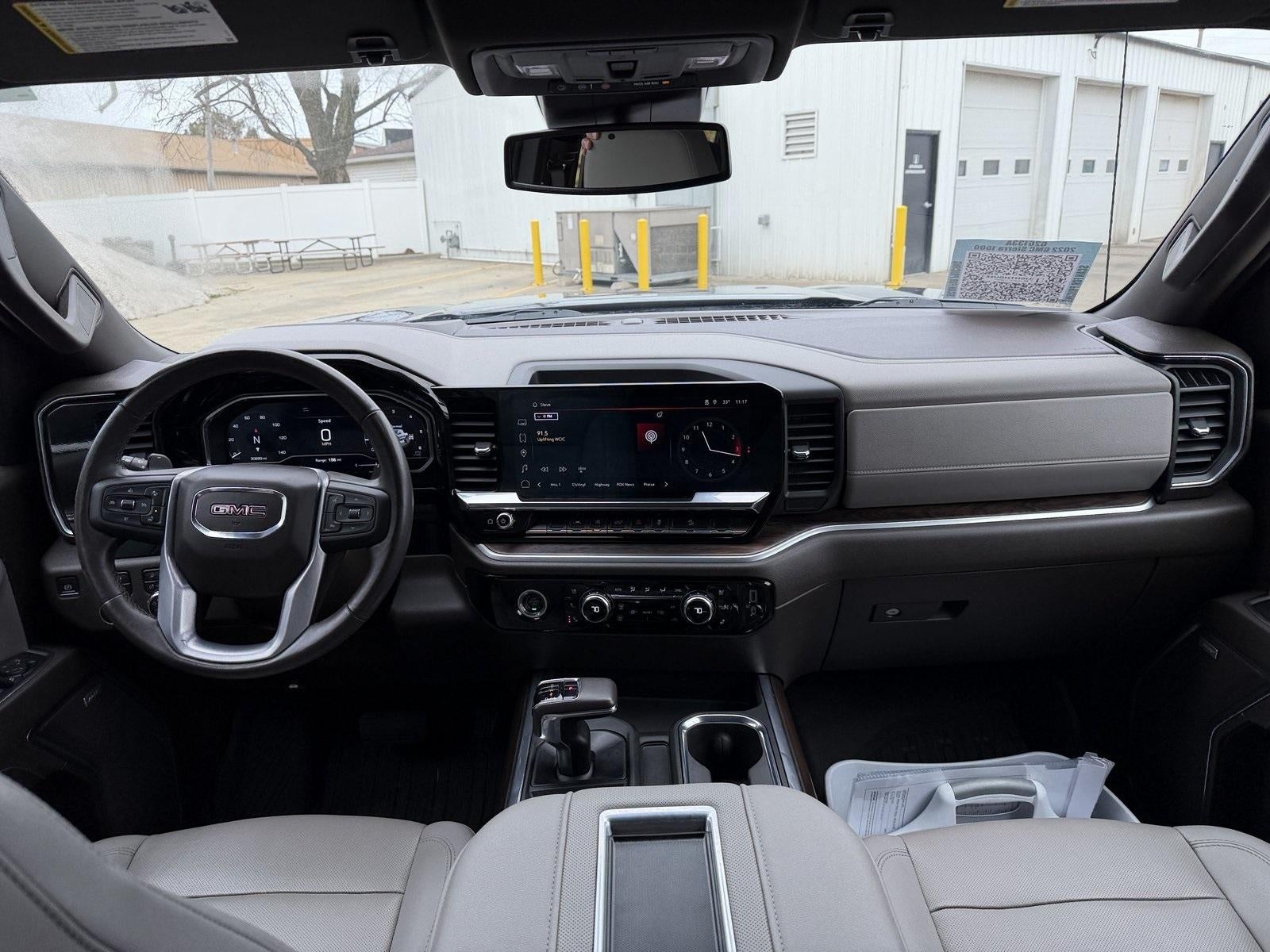 2022 GMC Sierra 1500 SLT