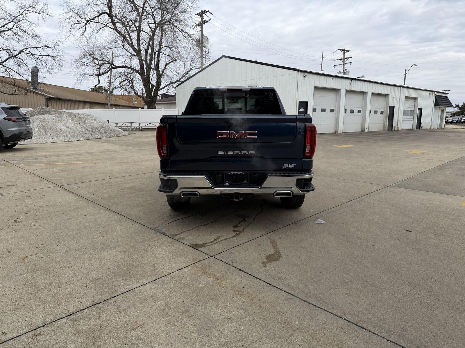 2022 GMC Sierra 1500 SLT