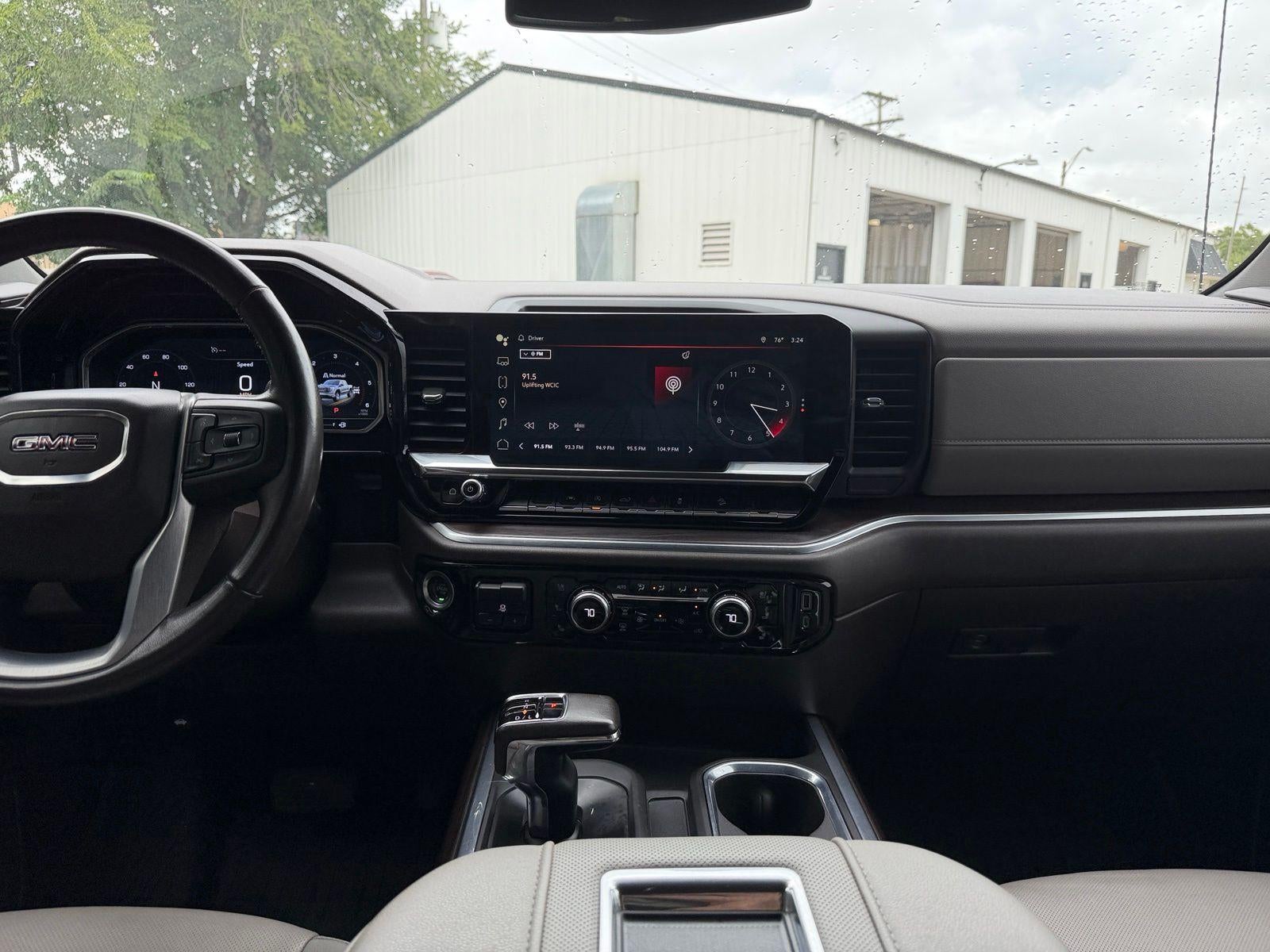 2022 GMC Sierra 1500 SLT