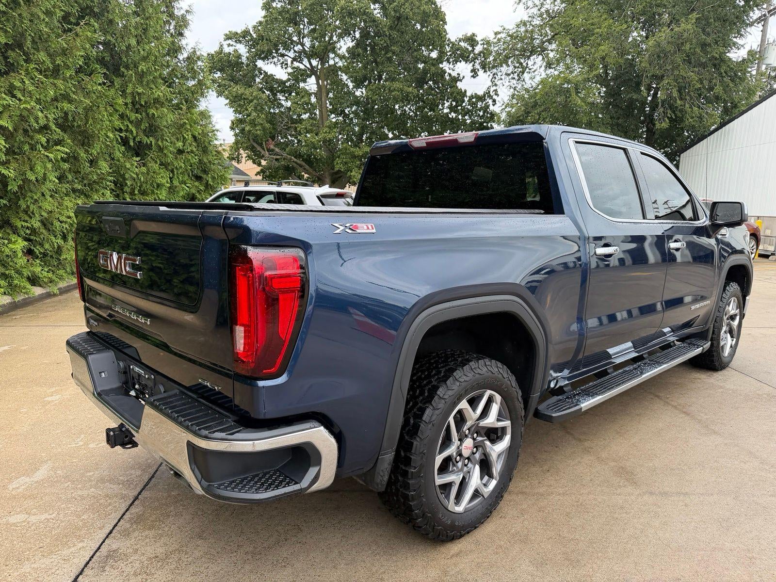 2022 GMC Sierra 1500 SLT