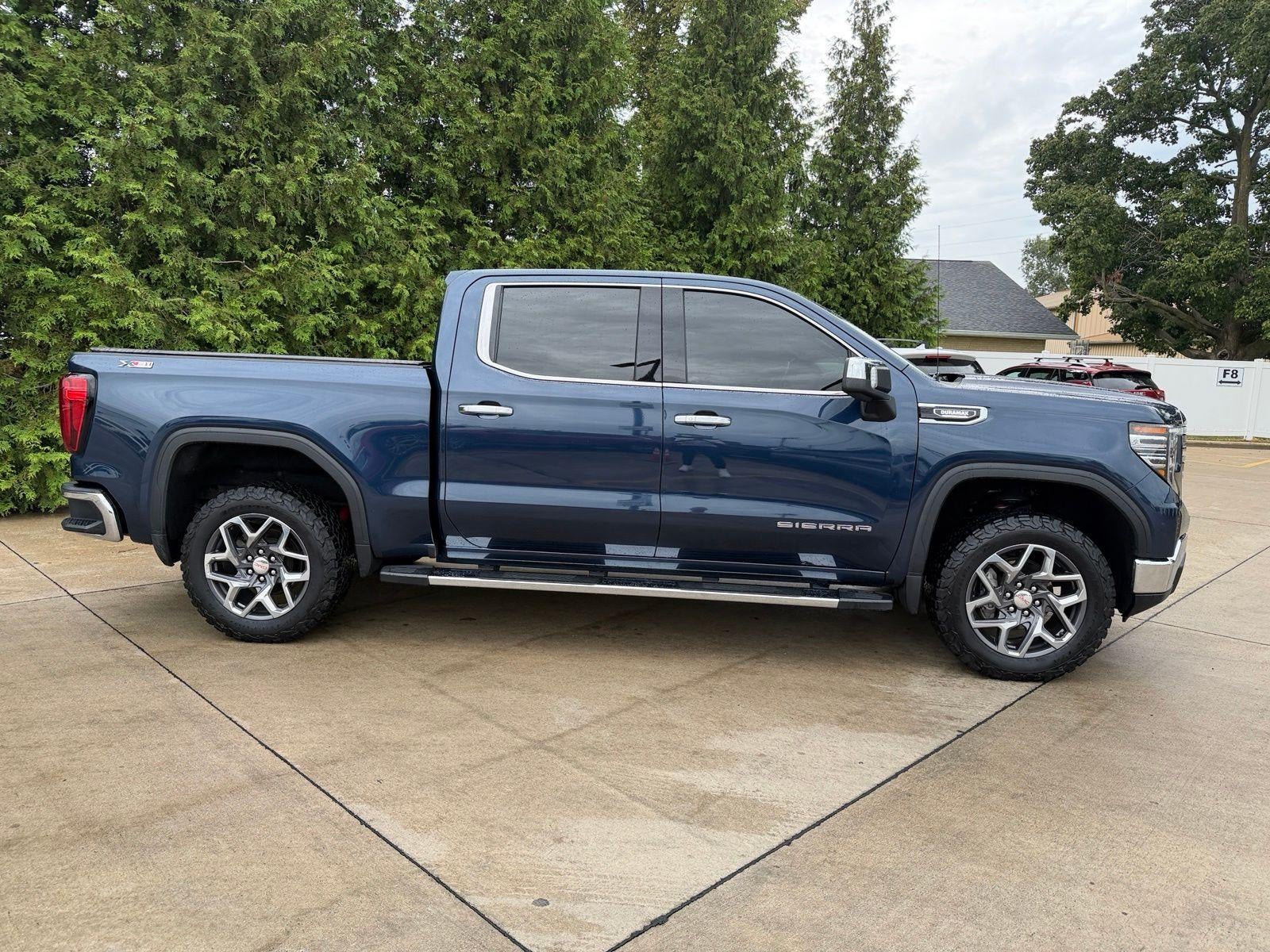 2022 GMC Sierra 1500 SLT