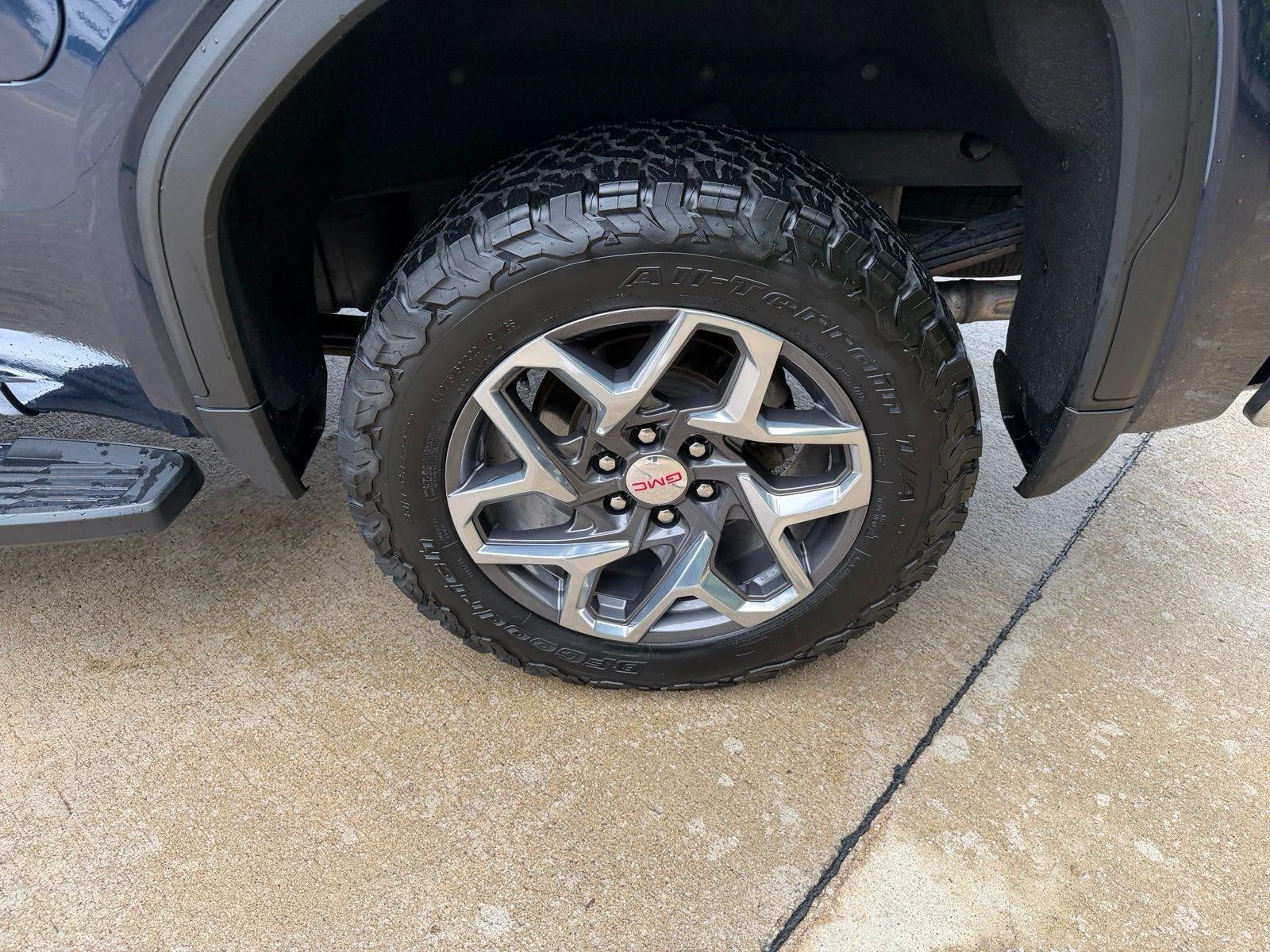 2022 GMC Sierra 1500 SLT