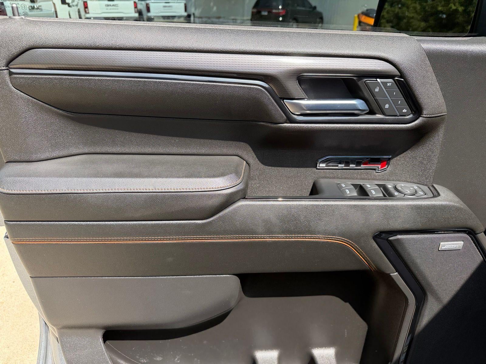2023 GMC Sierra 1500 AT4