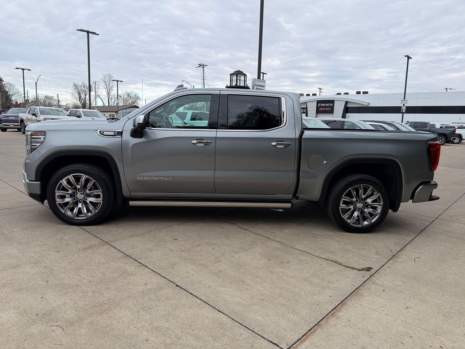2025 GMC Sierra 1500 Denali