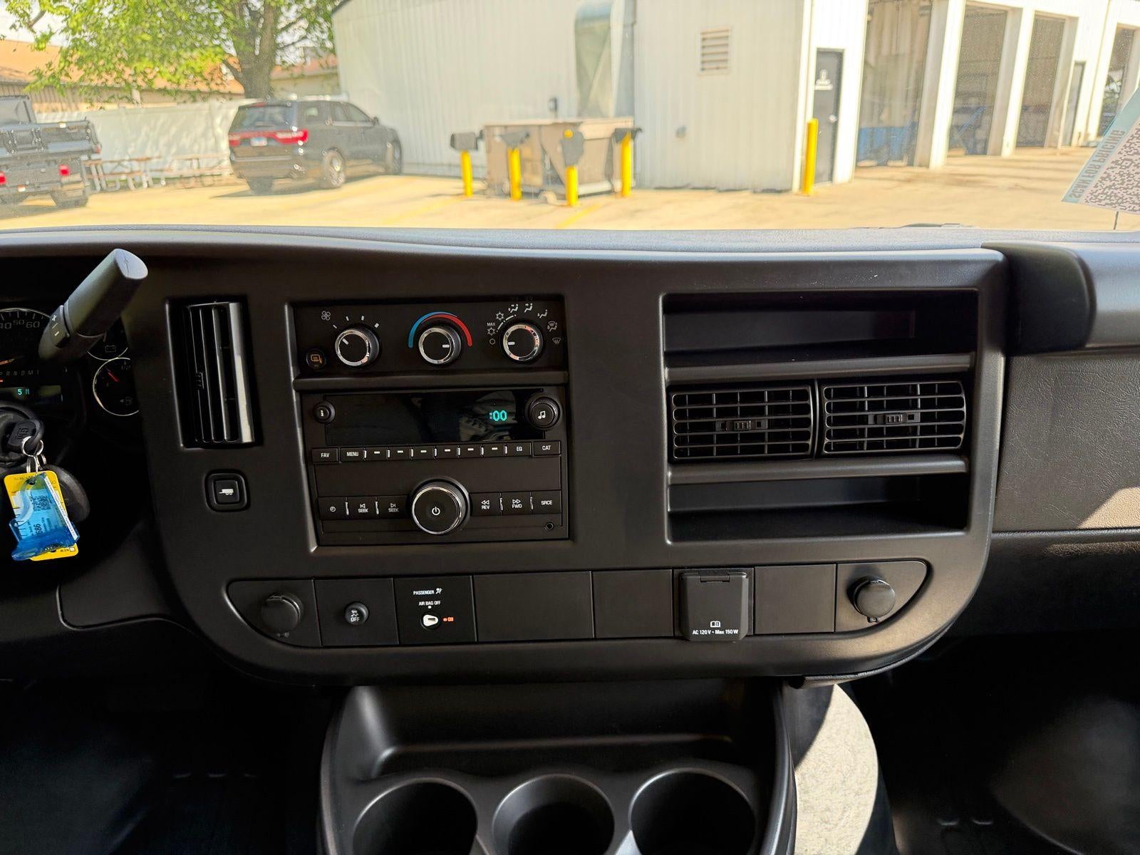 2026 GMC Savana Cargo Base