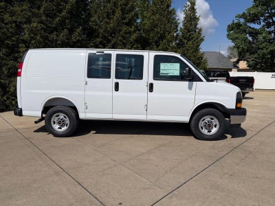 2026 GMC Savana Cargo Base