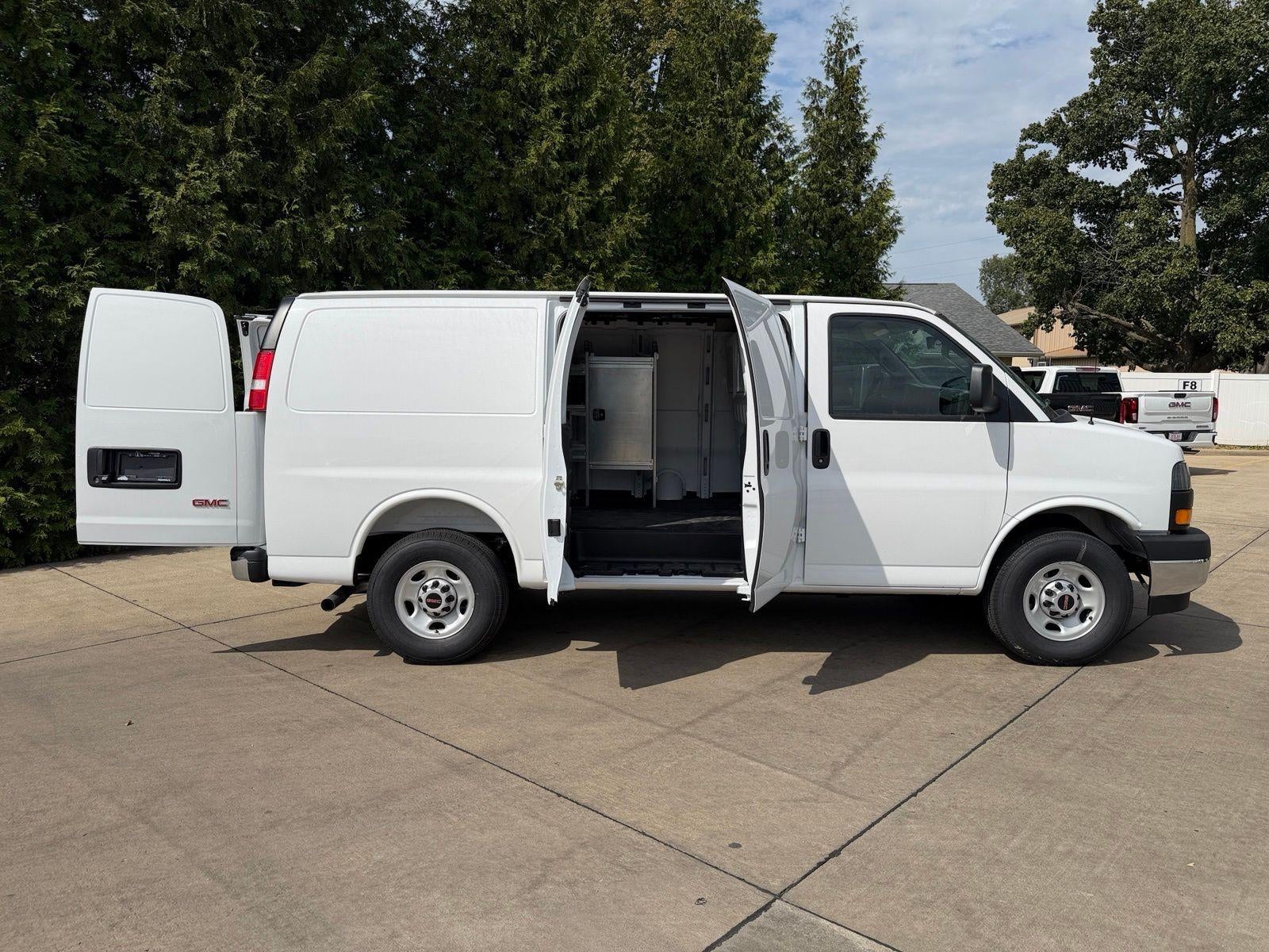 2026 GMC Savana Cargo Base
