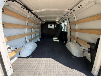 2025 GMC Savana Cargo Work Van