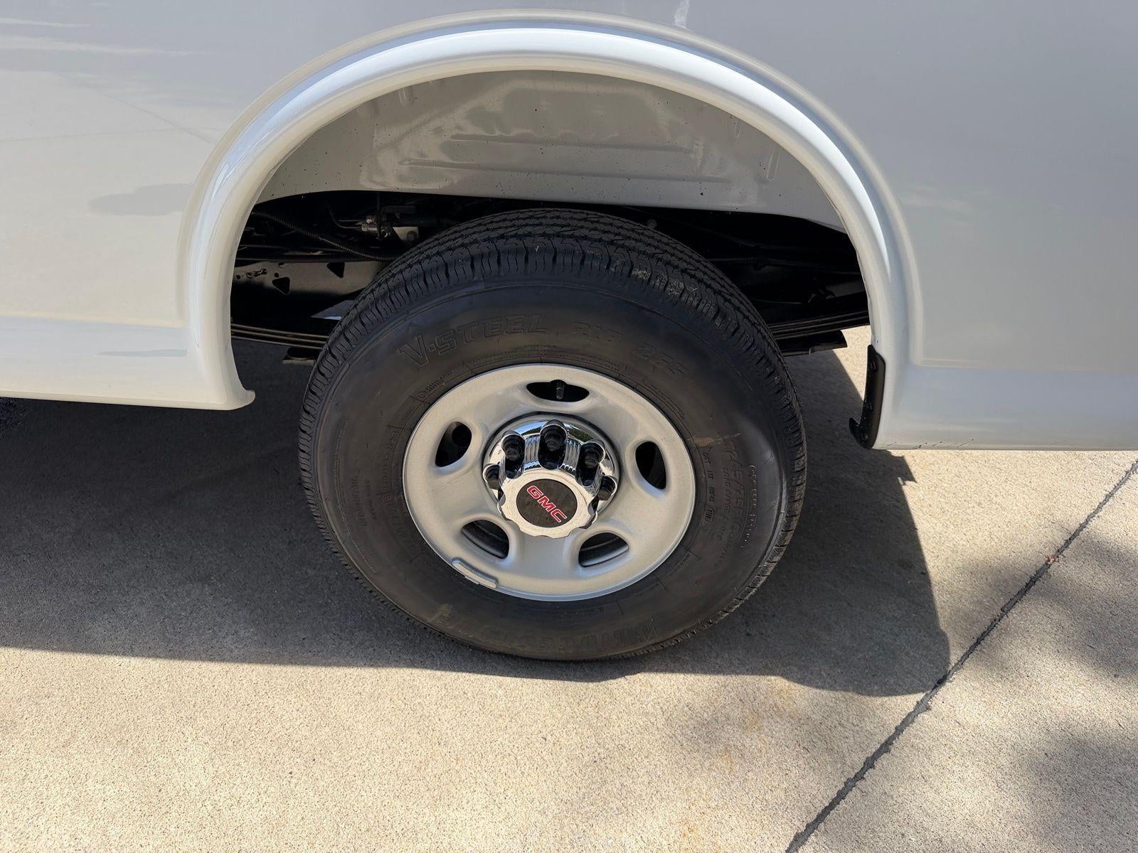 2026 GMC Savana Cargo Base