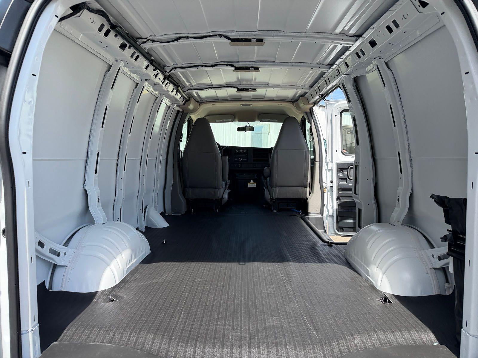 2026 GMC Savana Cargo Base