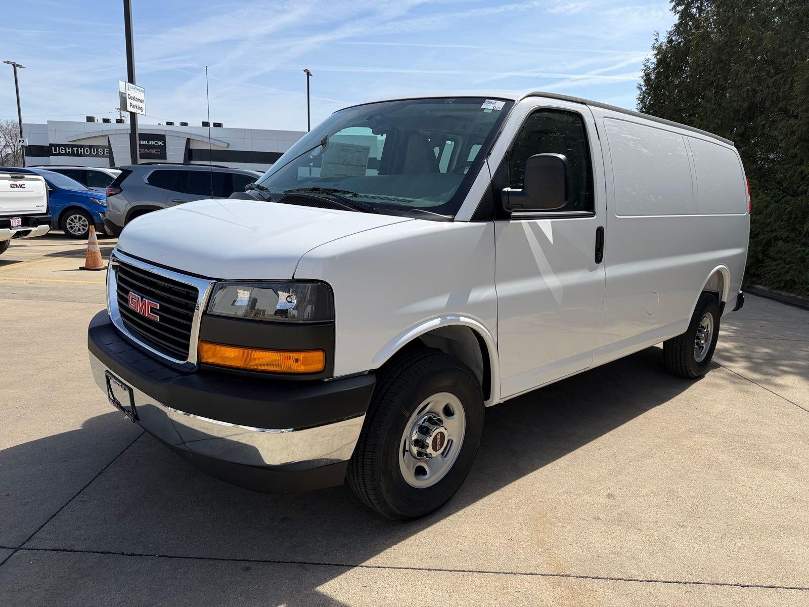 2026 GMC Savana Cargo Base