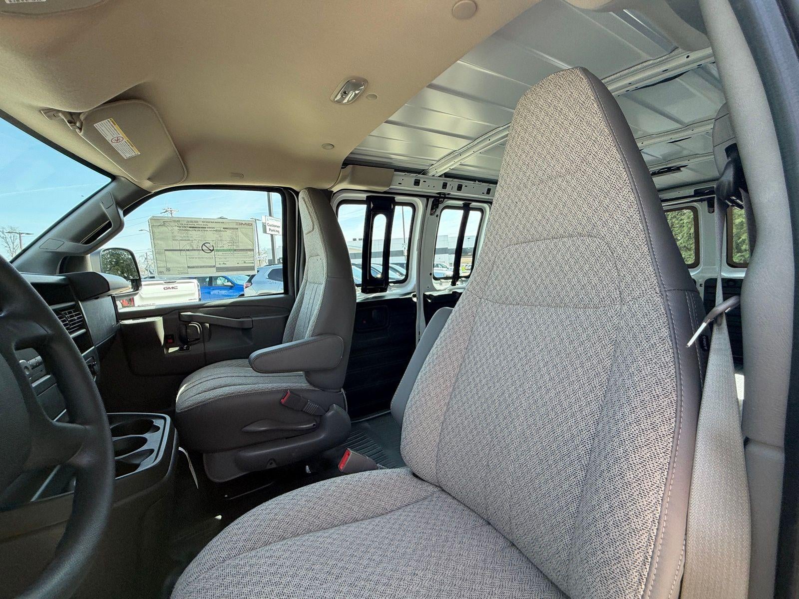 2026 GMC Savana Cargo Base