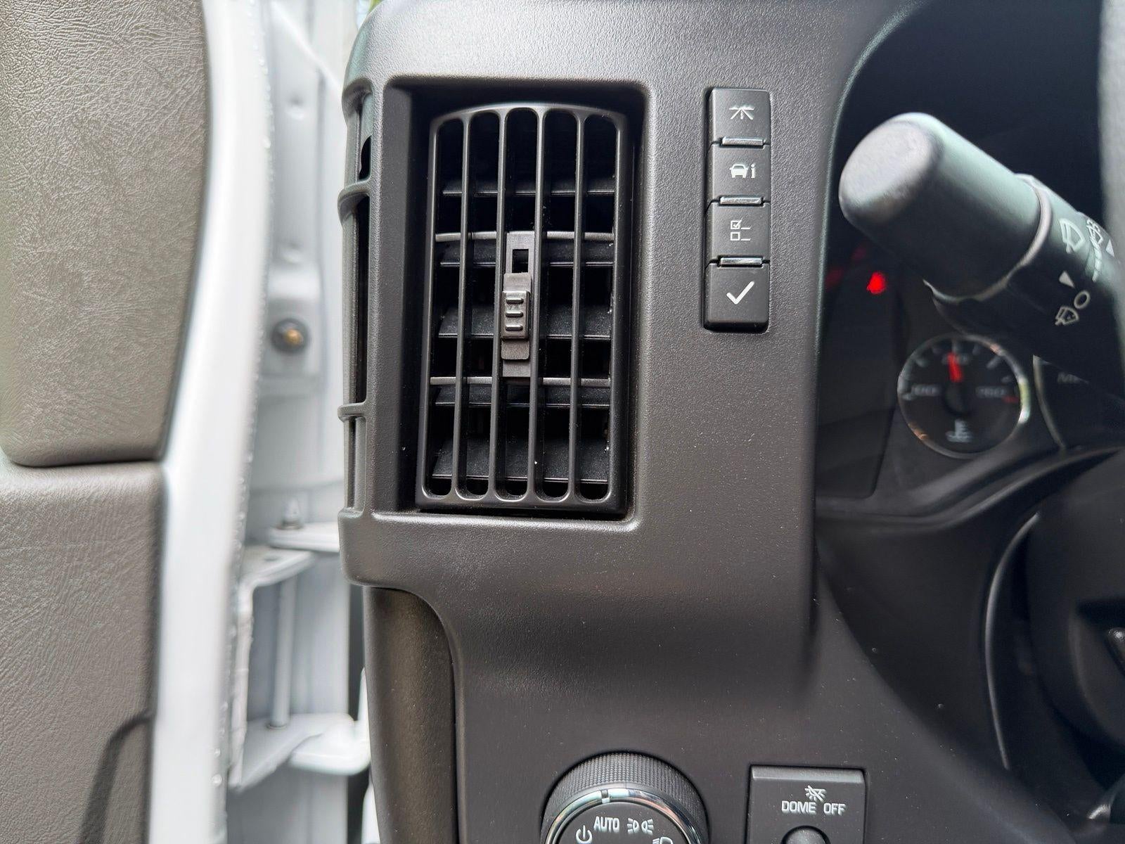 2025 GMC Savana Cargo Work Van