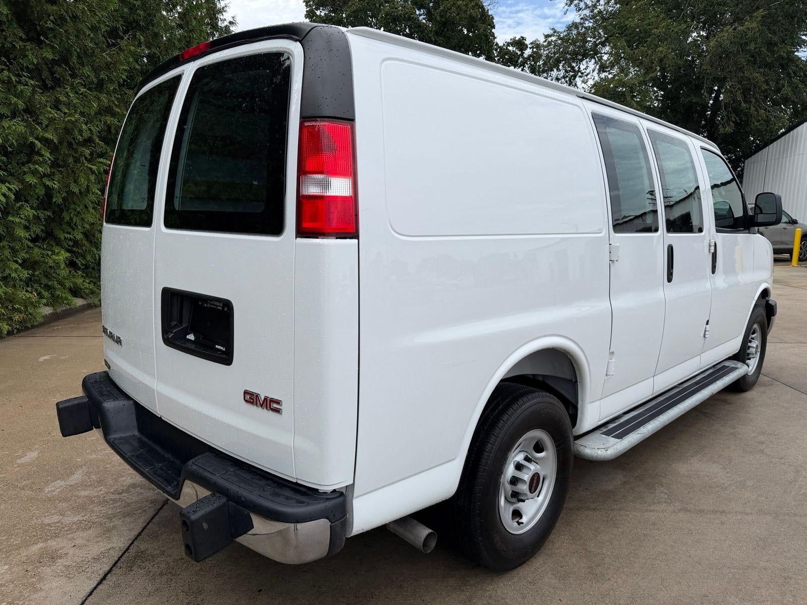 2025 GMC Savana Cargo Work Van