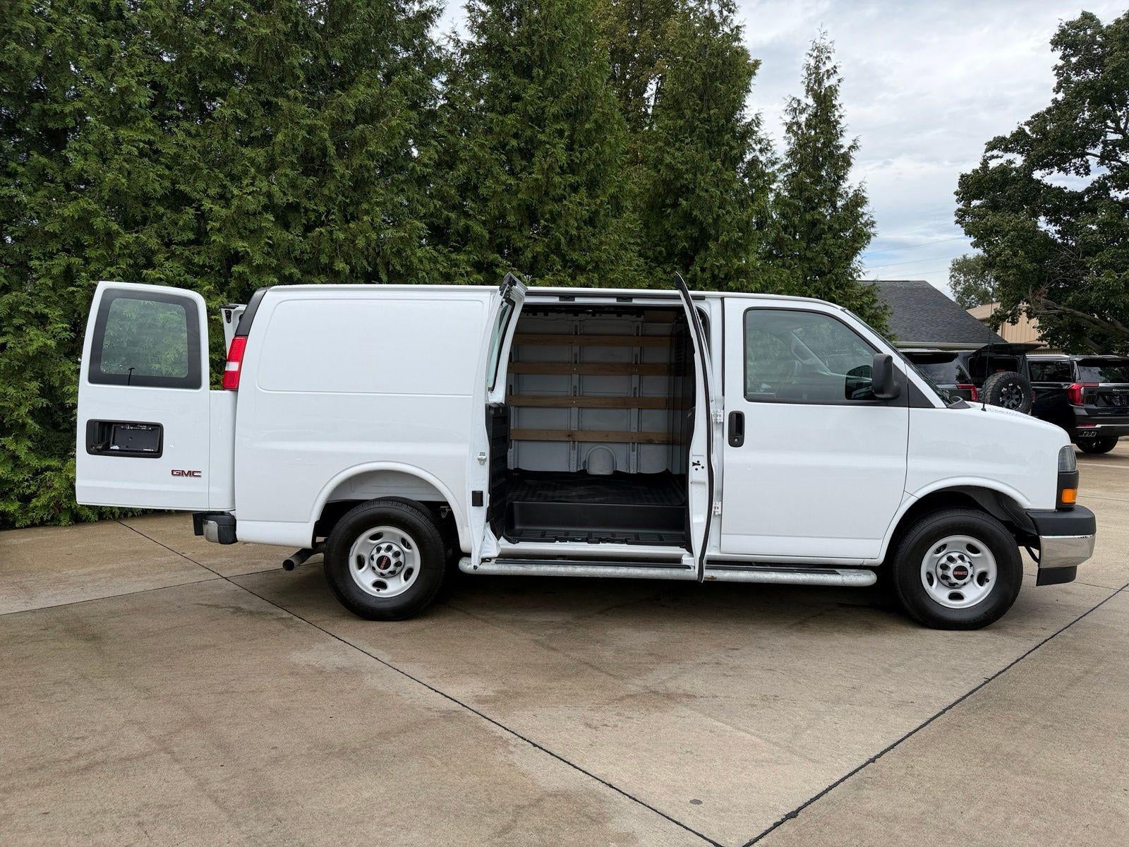 2025 GMC Savana Cargo Work Van