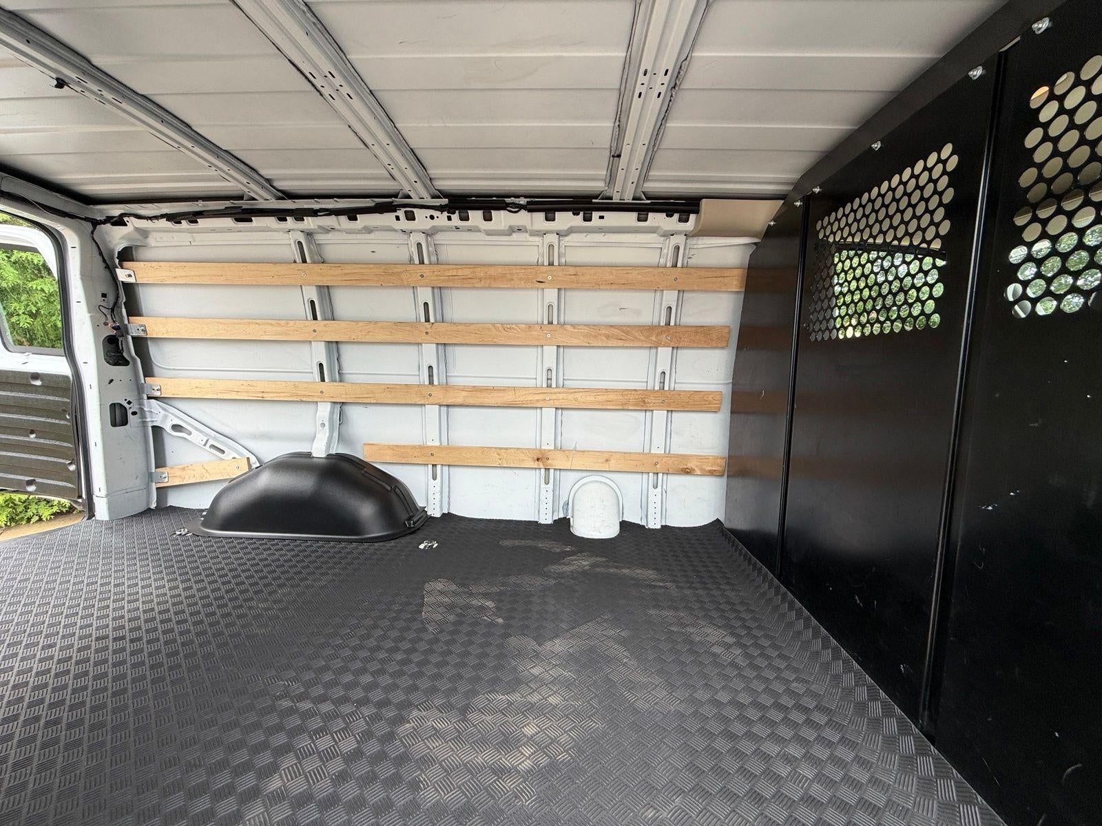 2025 GMC Savana Cargo Work Van
